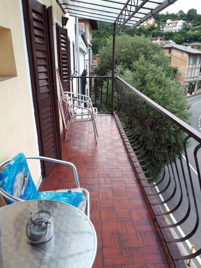 Apartment Blazic - Near The Beach Ika Buitenkant foto