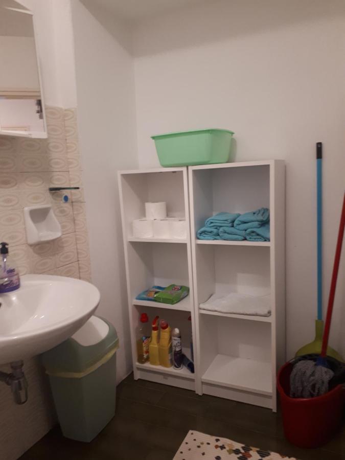 Apartment Blazic - Near The Beach Ika Buitenkant foto